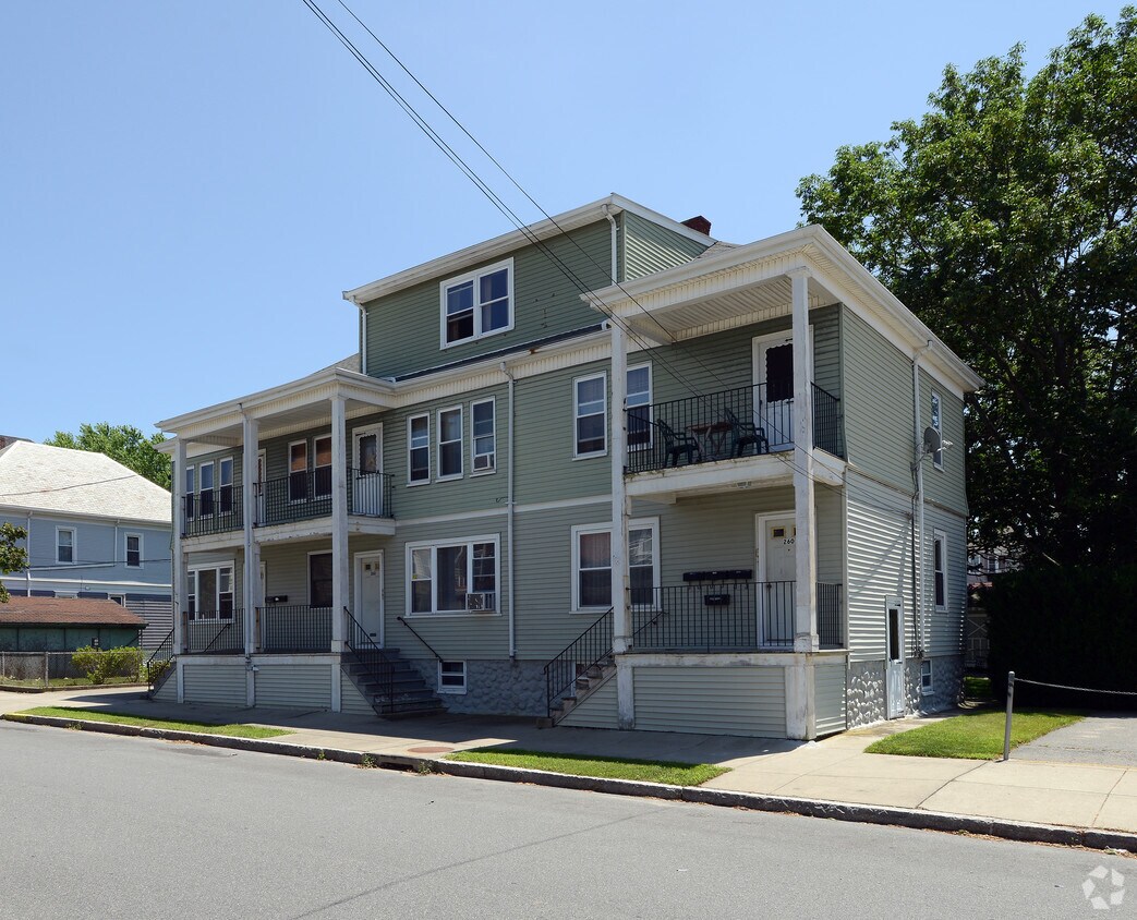 258260 Whitman St, New Bedford, MA 02745 Apartments New Bedford, MA
