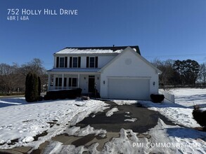 Building Photo - 752 Holly Hill Dr