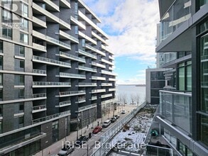 Building Photo - 15 Merchants' Wharf