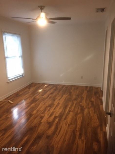Foto del edificio - 2 br, 2 bath Condo - 2050 Woodlawn Drive