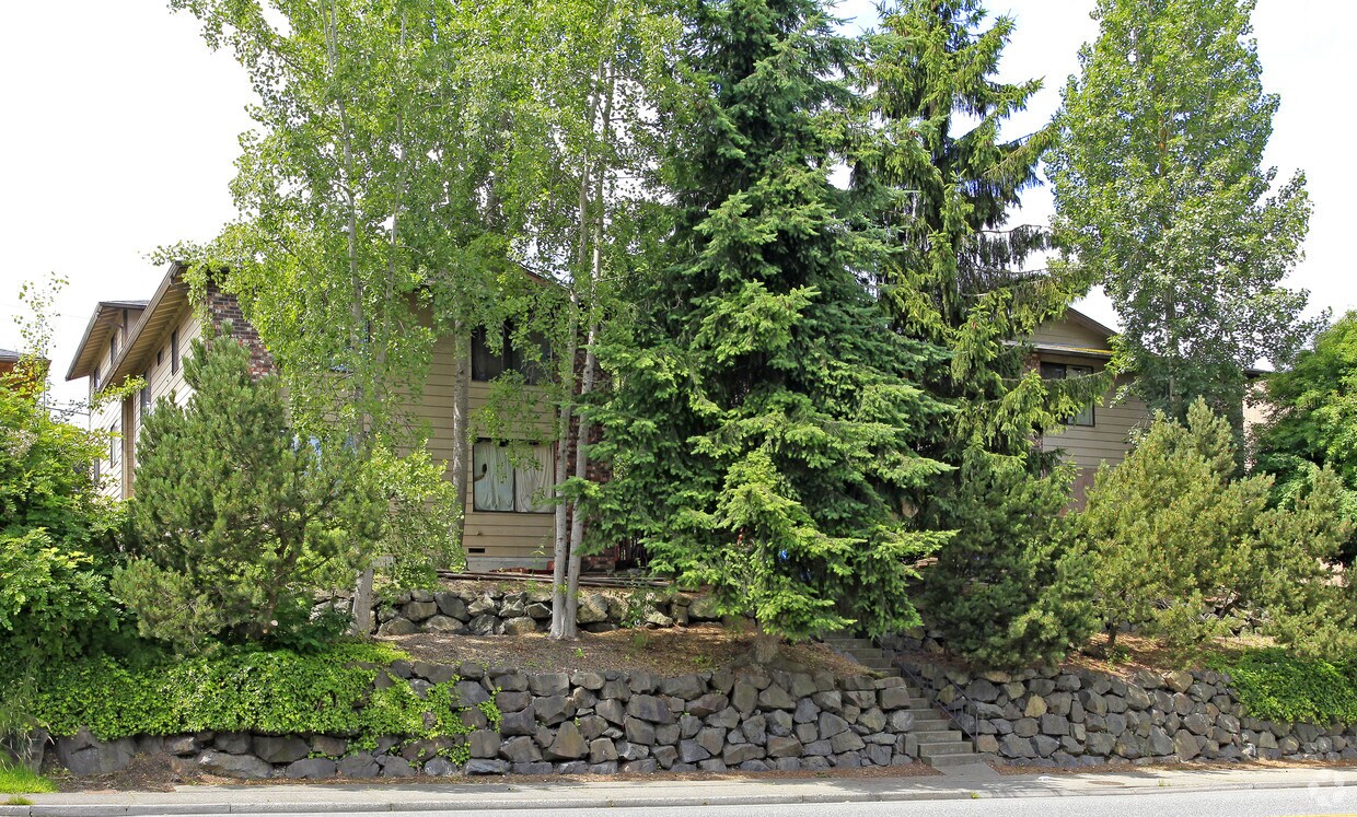 Primary Photo - 4320 Colby Ave