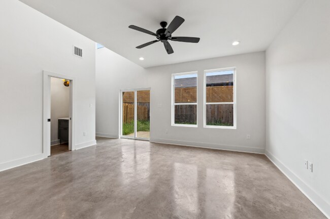 Foto del edificio - Enclave 3 bed 2.5 Bath