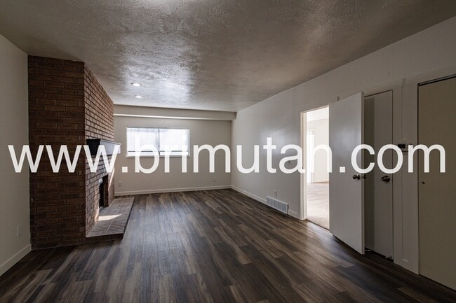 Photo - 1304 E 900 S Apartment