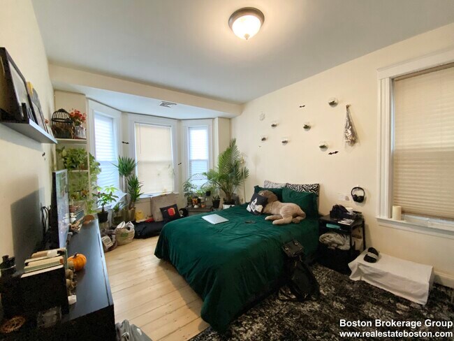 Foto del edificio - 37 Hillside St
