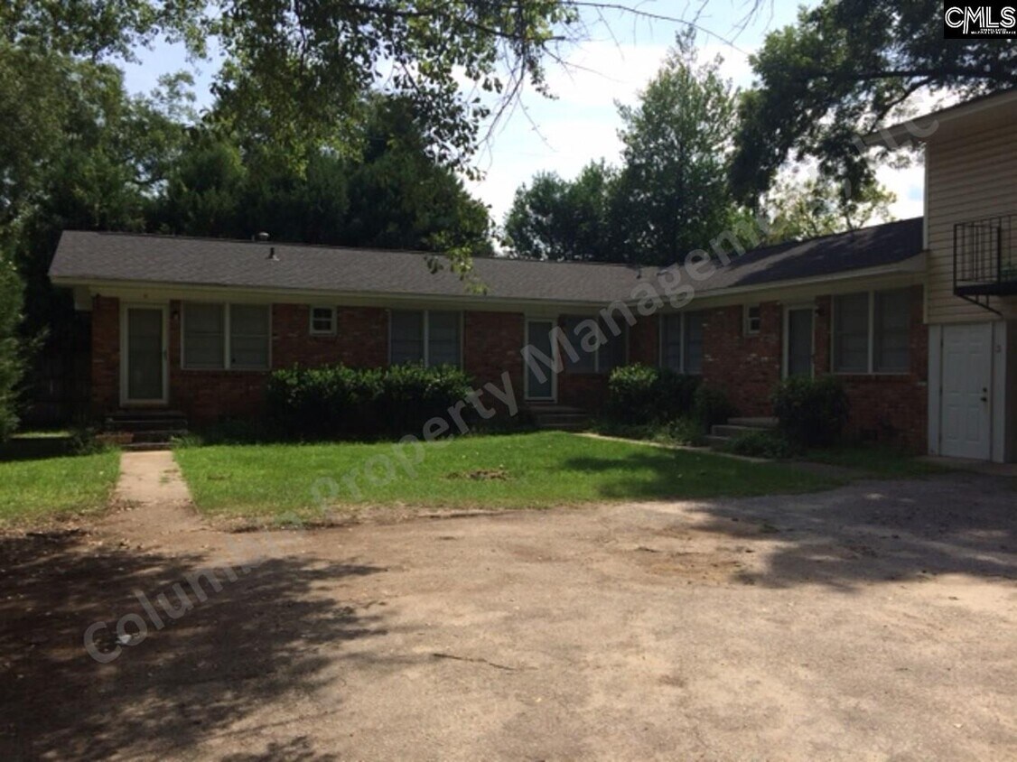 3010 Duncan St, Columbia, SC 29205 Room for Rent in Columbia, SC