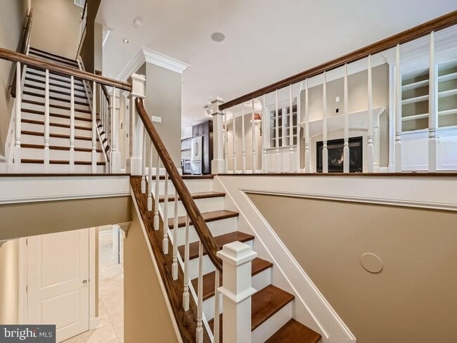 Building Photo - 24 Alderman Ct