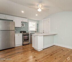 Building Photo - 606 Carteret St