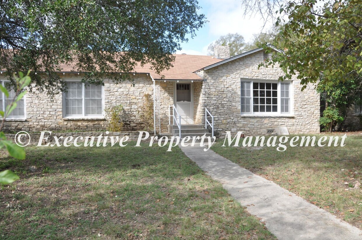 Foto principal - 3484 County Rd 4390