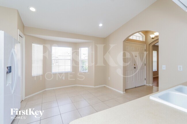 Foto del edificio - 8211 Westmont Terrace Dr