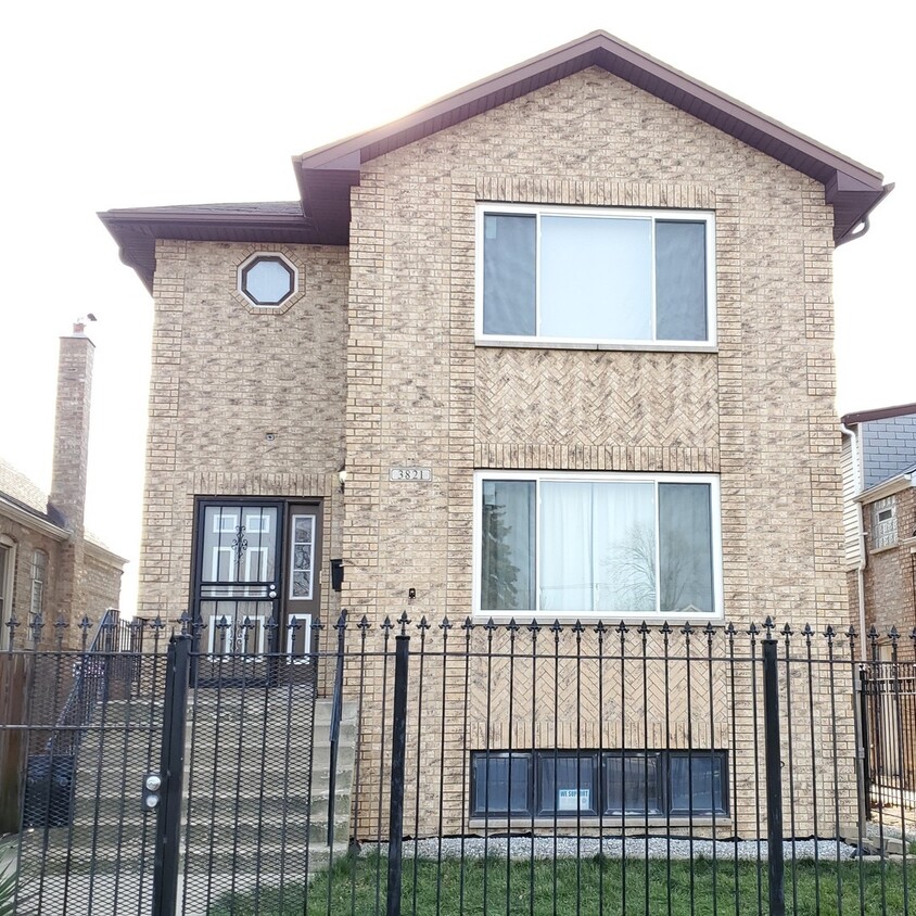 Primary Photo - 3821 W 55th St