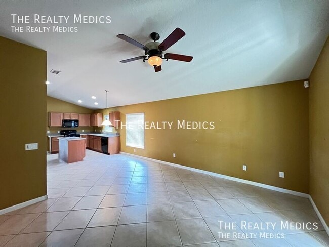 Foto del edificio - 4067 SW 46th Terrace