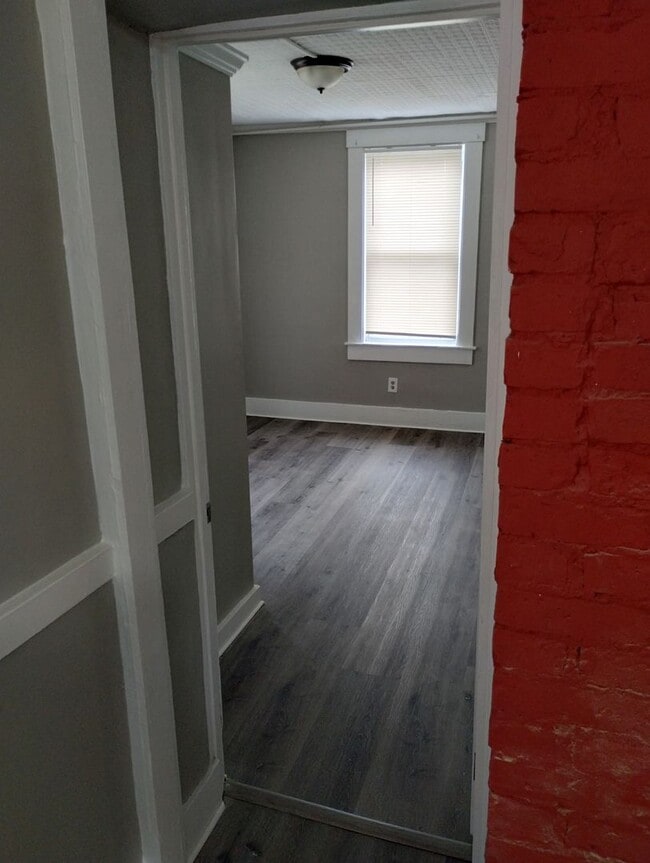 Building Photo - 26 North St