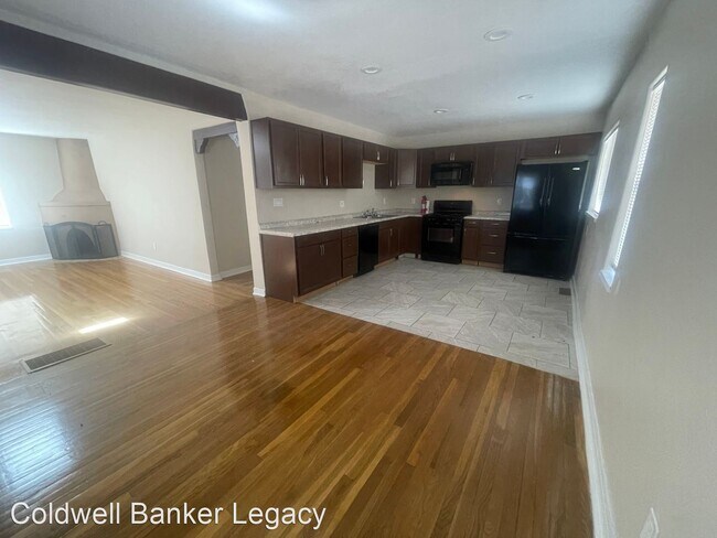 Foto del edificio - 3 br, 1 bath House - 1915 Coal Pl SE