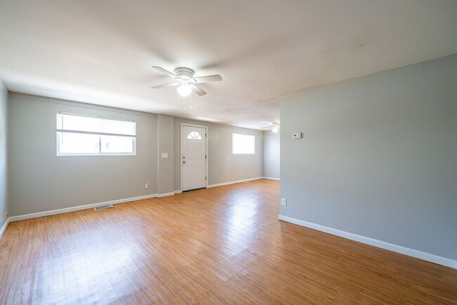 Foto del edificio - 509-511 Elsmere Street