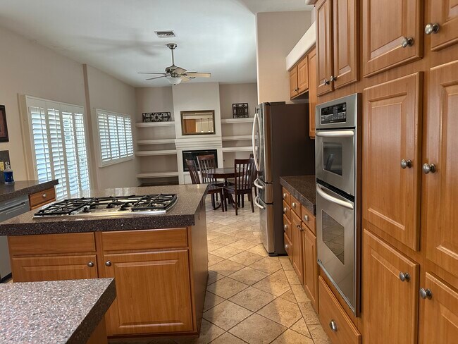 Building Photo - 79990 Trinidad Dr