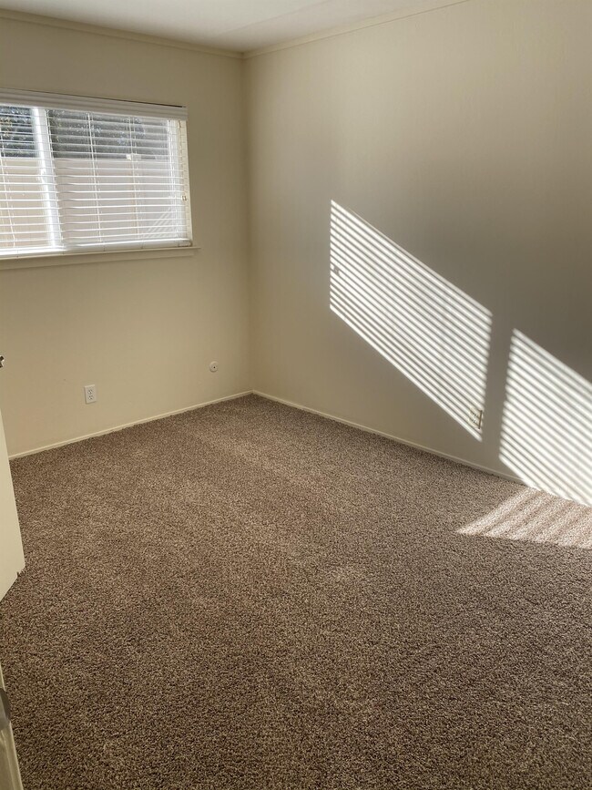 Foto del edificio - 4801 Orange Grove Ave