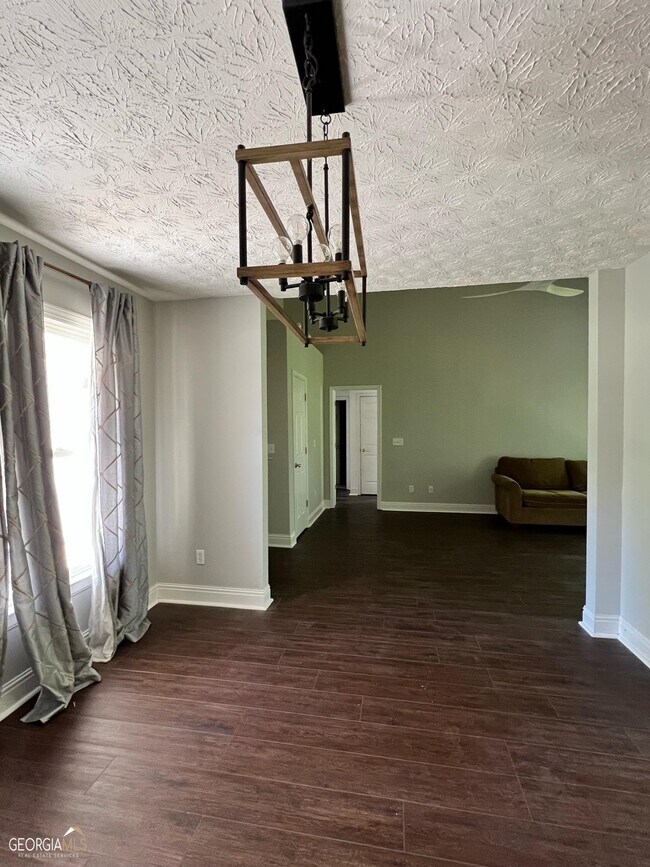 Foto del edificio - 202 Concord Dr