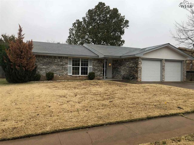 Building Photo - 3 Chanute Cir