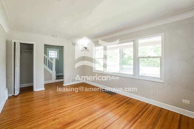 Foto del edificio - 1113 Elysian Ave