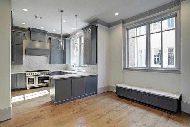 Foto del edificio - 1909 Revere St