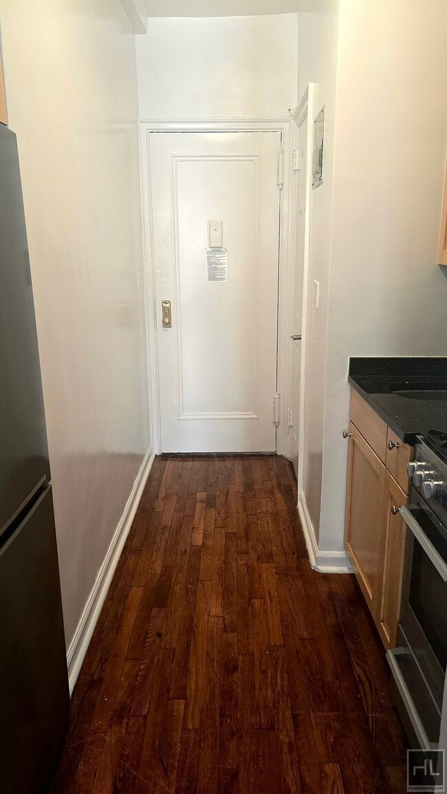 Building Photo - East 84th Street