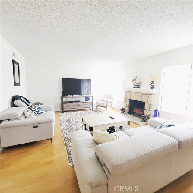 Foto del edificio - 28025 Ridgecove Ct N