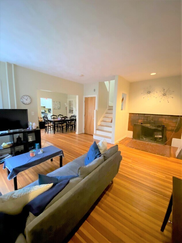 Foto principal - 9 Everett St