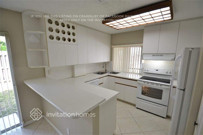 Foto del edificio - 1252 Willow Dr