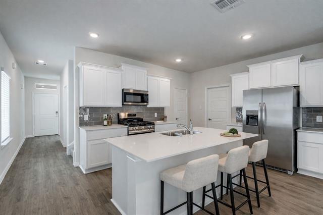 Foto del edificio - 1316 Rusted Rail Dr