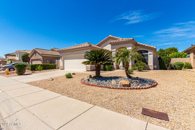 Building Photo - 6068 W Irma Ln