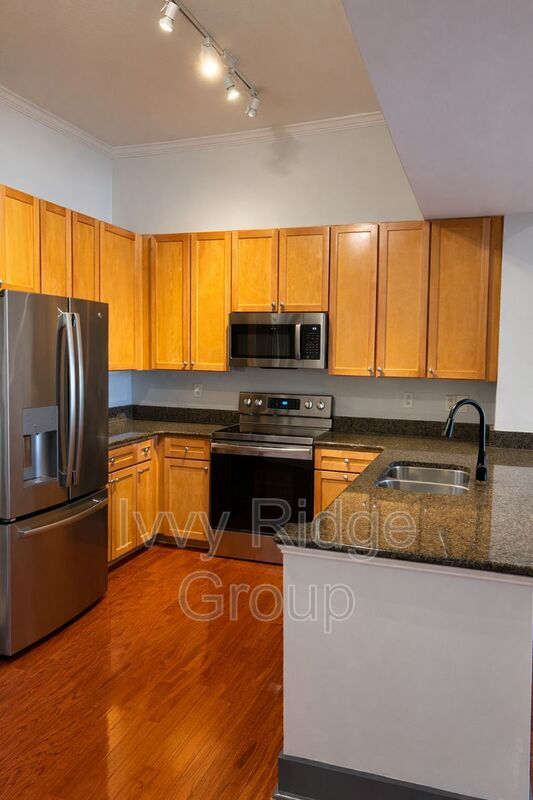 Building Photo - 721 Gov Morrison St