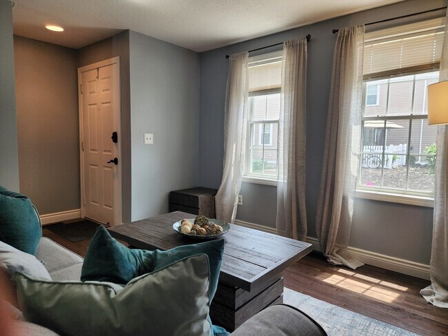 Foto del edificio - 129 Lowell St