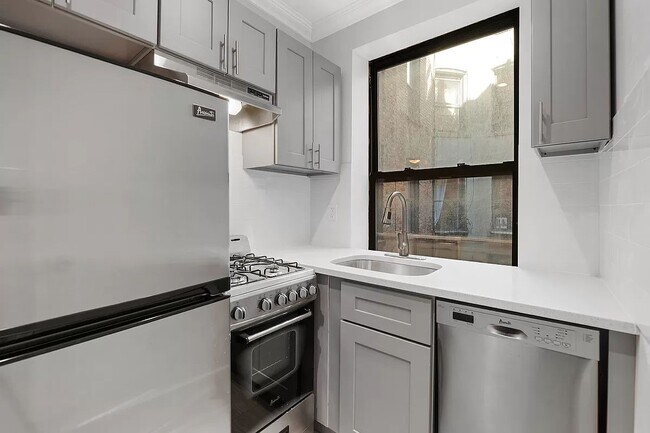 Foto del edificio - 186 Bleecker Street