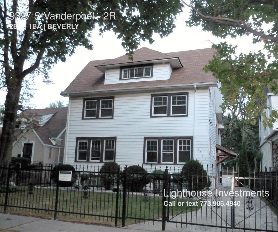 Primary Photo - 9327 S Vanderpoel Ave