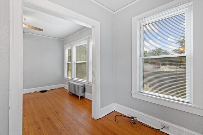 Foto del edificio - 12 Sharaf St