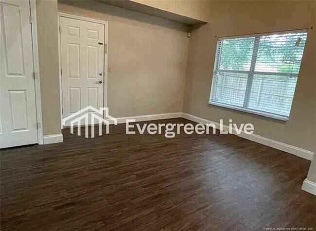 Building Photo - 113 Barnsbury Ct