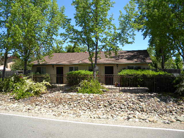 street view - 891 St Andrews Dr