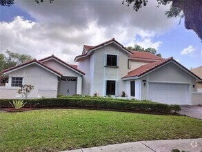 Building Photo - 10401 NW 18th Dr