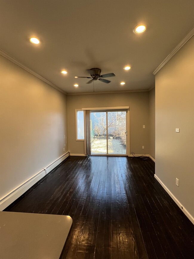 Building Photo - 96 Reservoir Ave