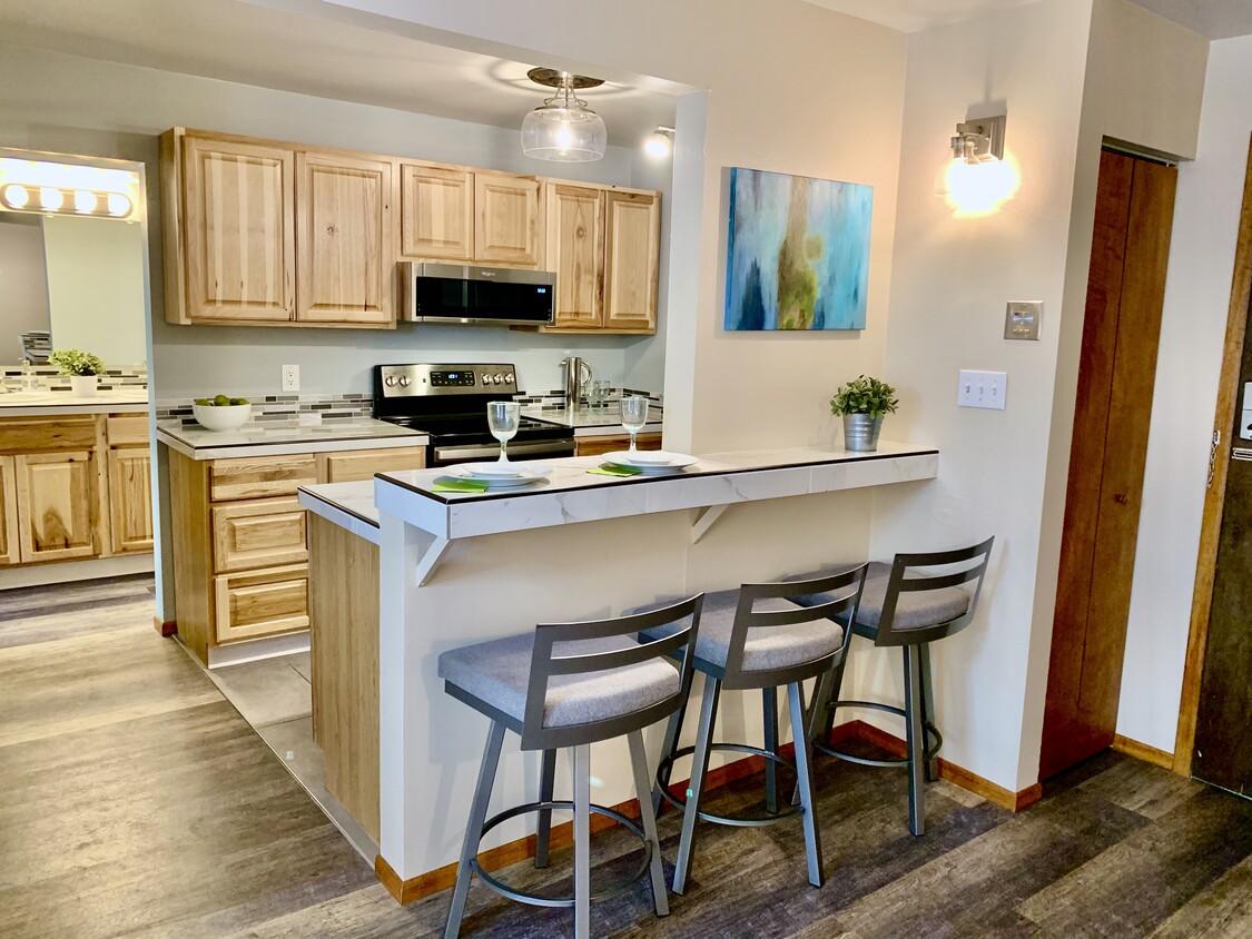 2227 Canyon Blvd Unit 105, Boulder, CO 80302 Condo for Rent in