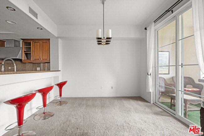 Building Photo - 13031 Villosa Pl