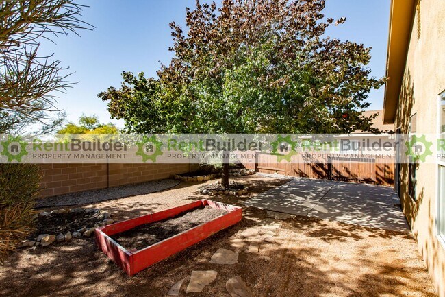 Foto del edificio - 5106 Park Ridge Rd NW