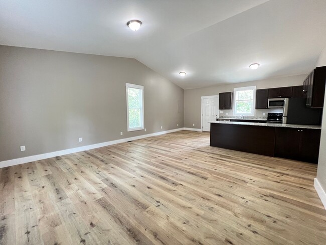 Building Photo - 3 Bedroom/2 Bathroom New Construction Home...