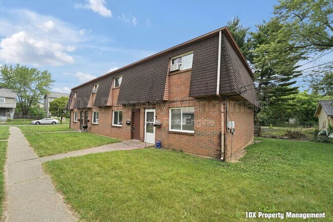 Foto del edificio - 1577 Briarwood Ave