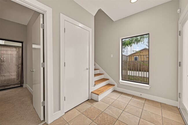 Foto del edificio - 4108 Spencer St