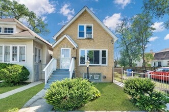 Building Photo - 6645 S Seeley Ave