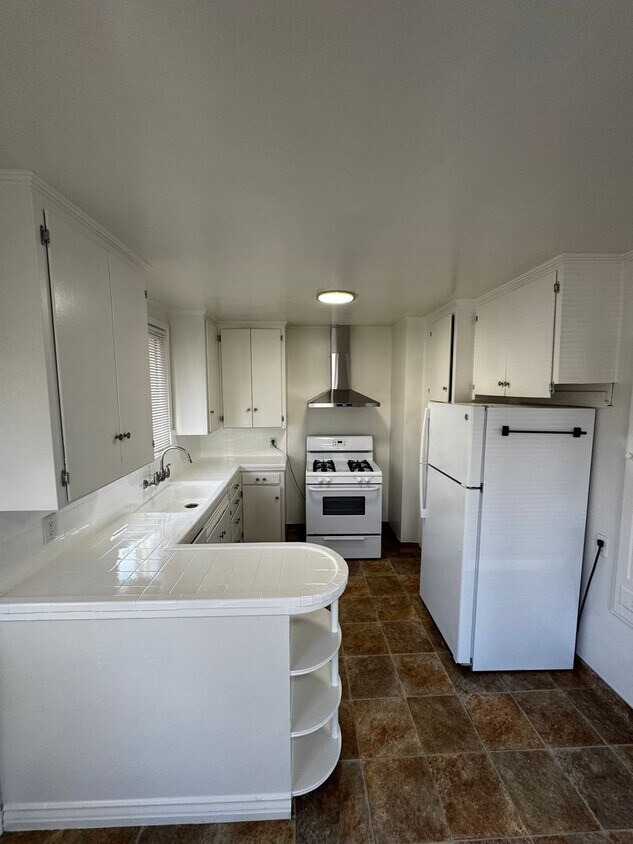 Foto principal - 227-231 Mosswood Way