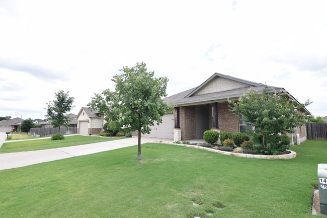 Building Photo - 518 Wedgwood Dr