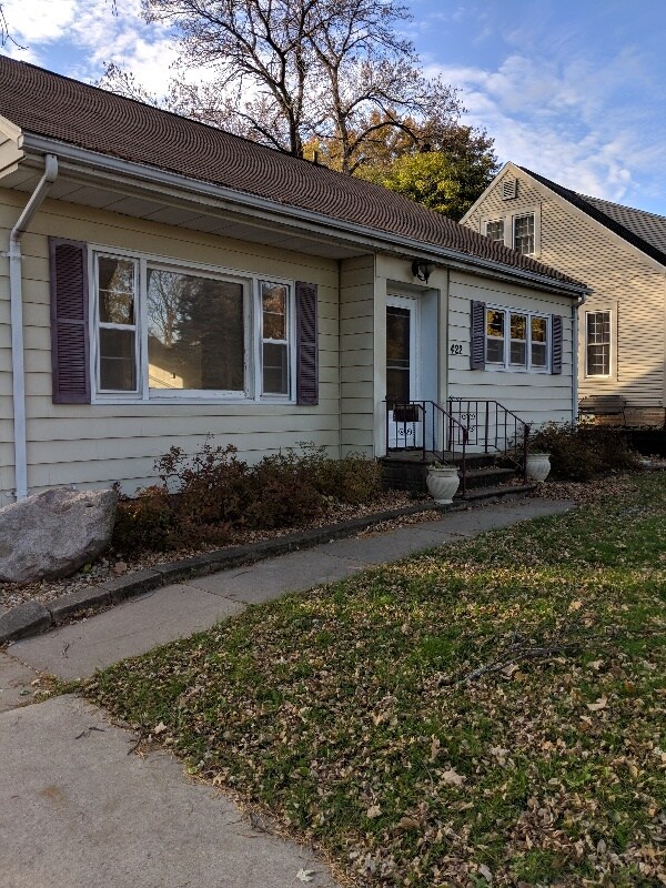 422 19th St NW, Cedar Rapids, IA 52405 House Rental in Cedar Rapids