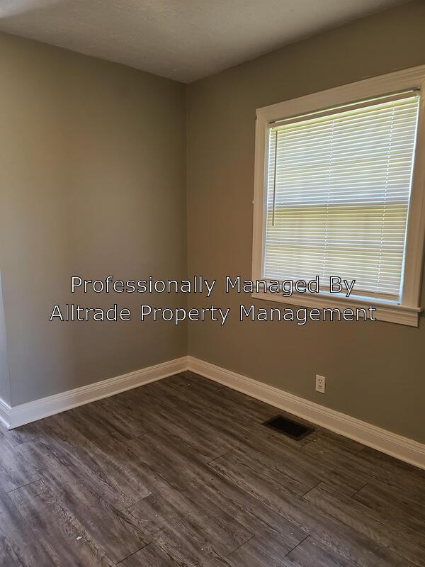 Building Photo - 3506 Dutchmans Ln
